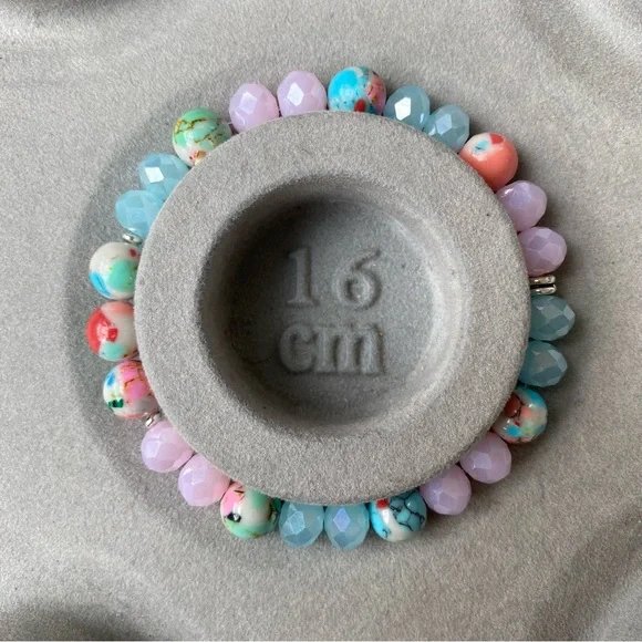 Handmade bracelets - Picture 4 of 10